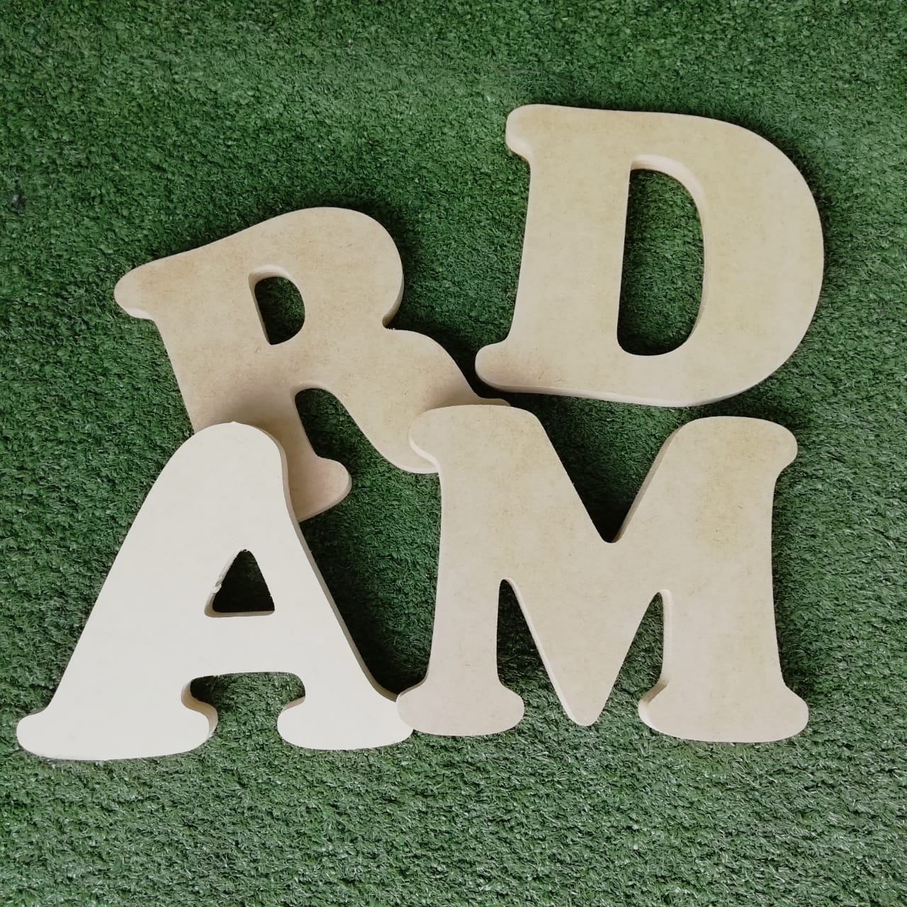 Letras corporeas de 15 cm 