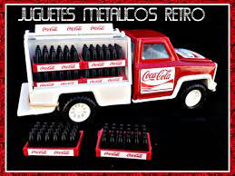 Camioneta pick up gaseosa coca cola