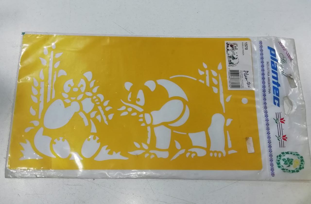 Stencil 30x17 pandas 